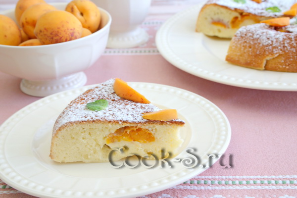 пирог с абрикосами в мультиварке
